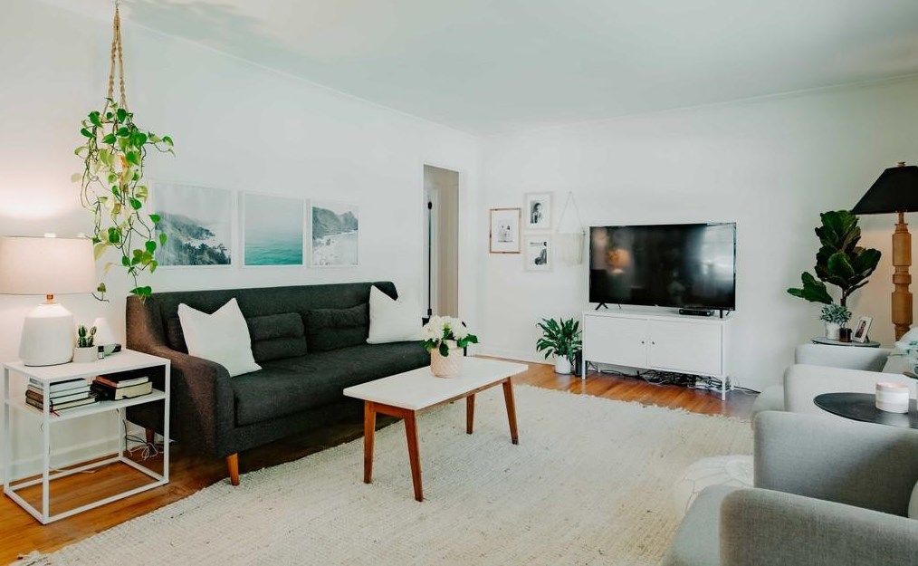 2150 Rando Ln, Atlanta GA 30318-1926 exterior