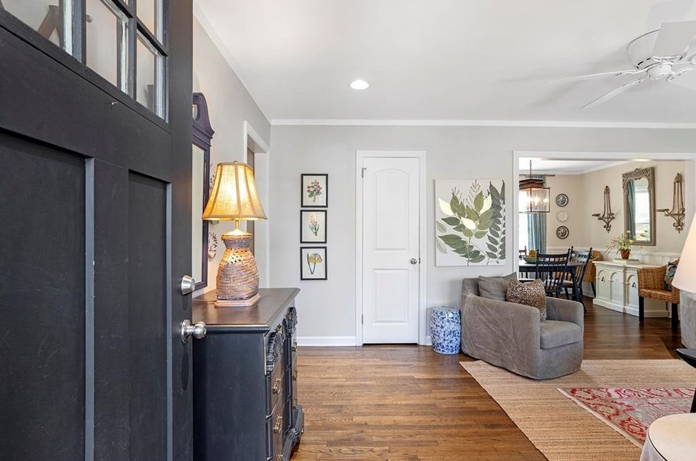 1281 Willivee Dr, Decatur GA 30033-4120 exterior