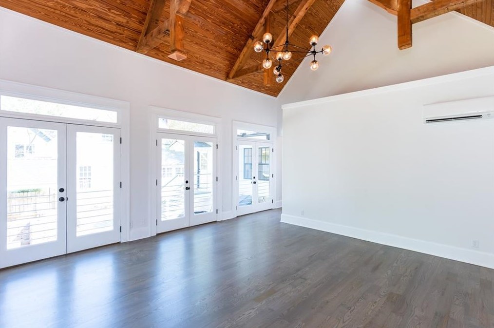 723 Avery St, Decatur GA  30030-3703 exterior