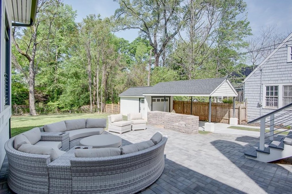 723 Avery St, Decatur GA  30030-3703 exterior