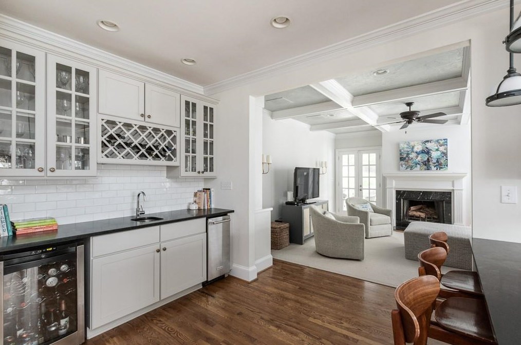 205 Lamont Dr, Decatur GA 30030-2341 exterior