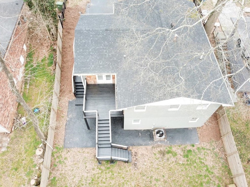 325 Rhinehill Rd, Atlanta GA  30315-7401 exterior