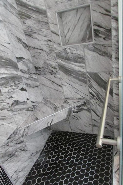 325 Rhinehill Rd, Atlanta GA  30315-7401 exterior