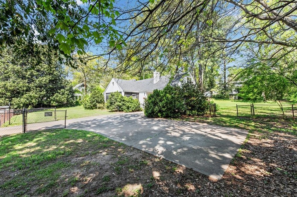 1070 Ormewood Ave, Atlanta, GA 30316-2483