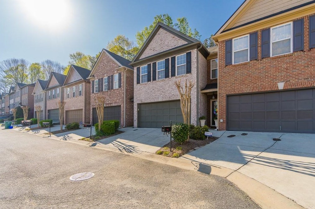 694 Surrey Park Pl Se, Smyrna, GA 30082