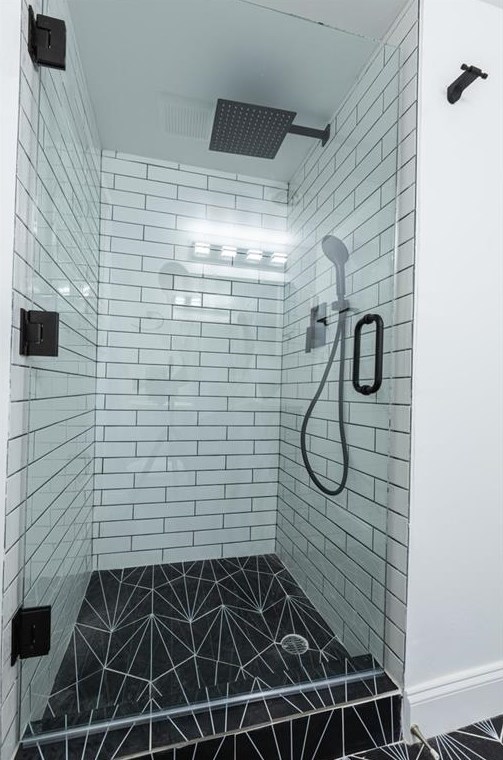 2433 Lafortune Dr, Decatur GA  30032-6440 exterior