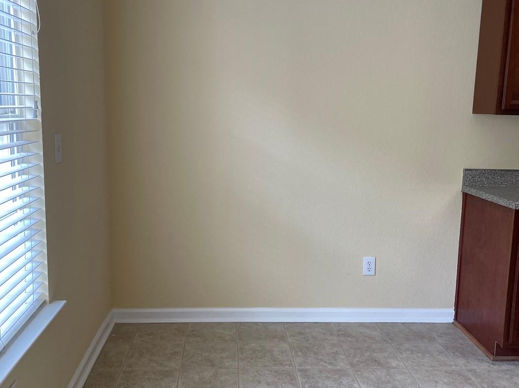 2815 Snapfinger Mnr, Decatur GA  30035-4168 exterior