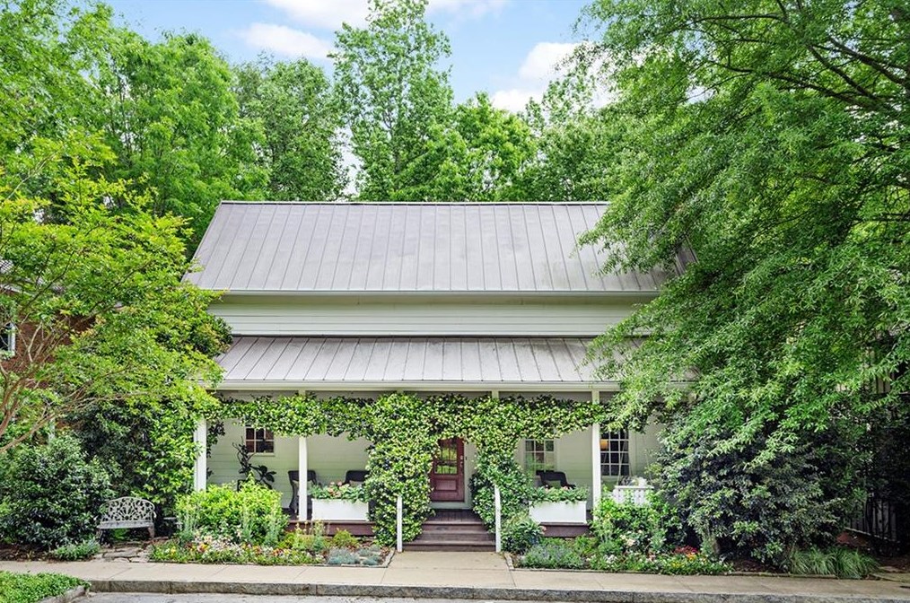 9043 Selborne Ln, Palmetto, GA 30268