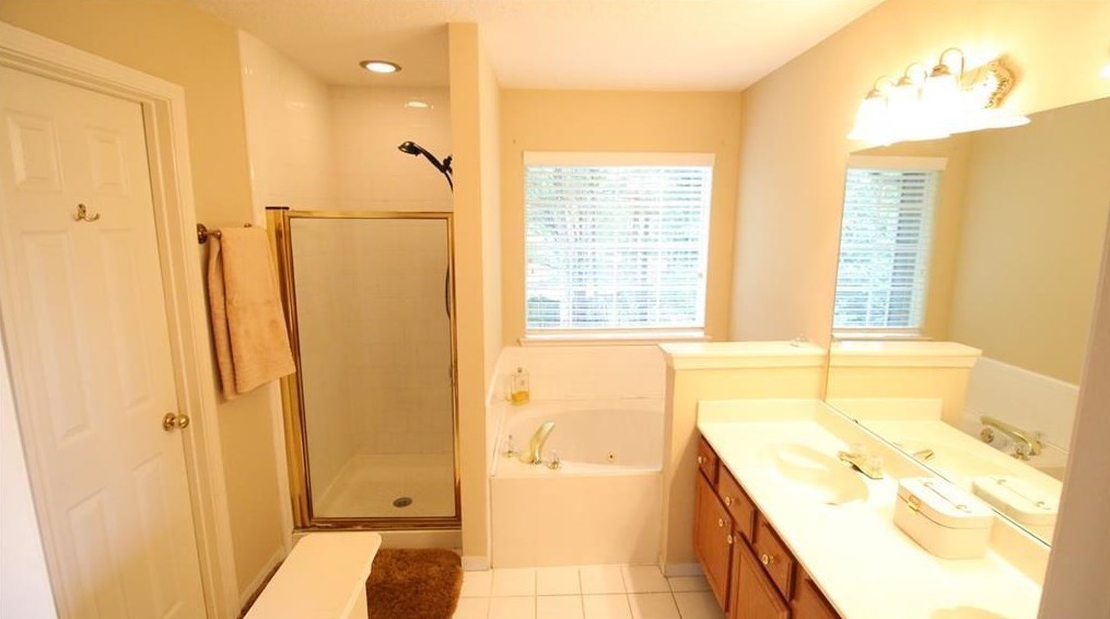 11125 Taylors Spg Pl, Alpharetta GA 30022-6696 exterior