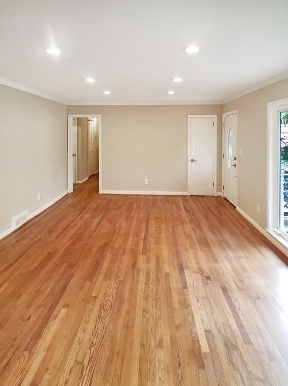 377 Springdale Dr, Atlanta GA  30305-3857 exterior