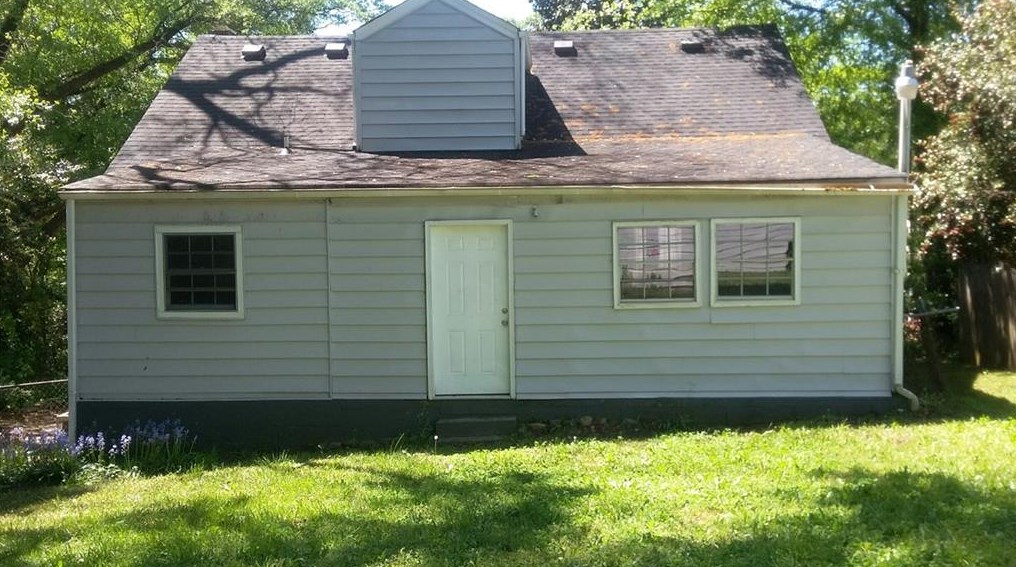 2728 Winburn Ter, Atlanta GA  30344-2734 exterior