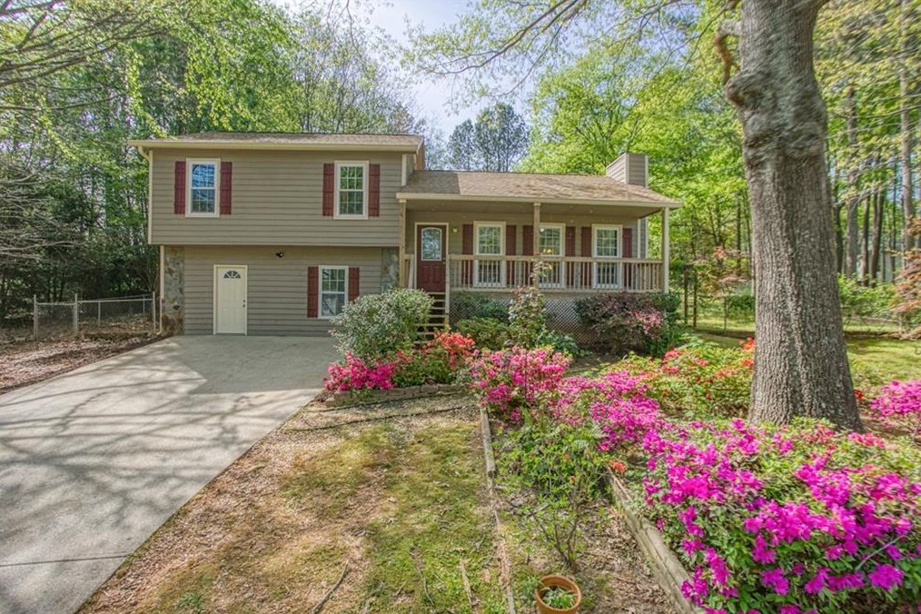 5965 Sutton Pl, Douglasville, GA 30135-2289