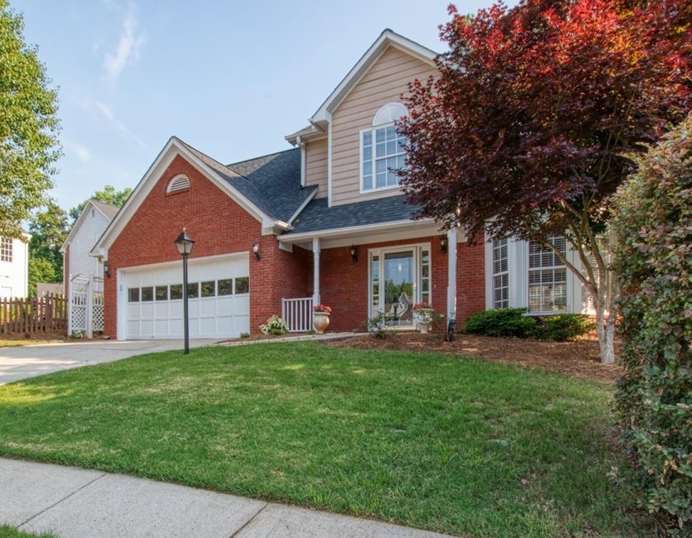 395 Manor Glen Dr, Suwanee, GA 30024