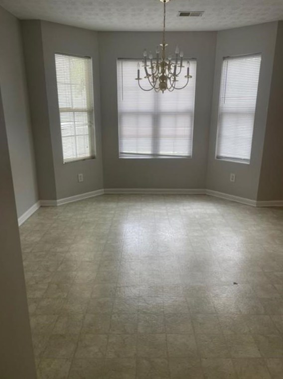 5768 Strathmoor Manor Cir, Lithonia, GA 30058