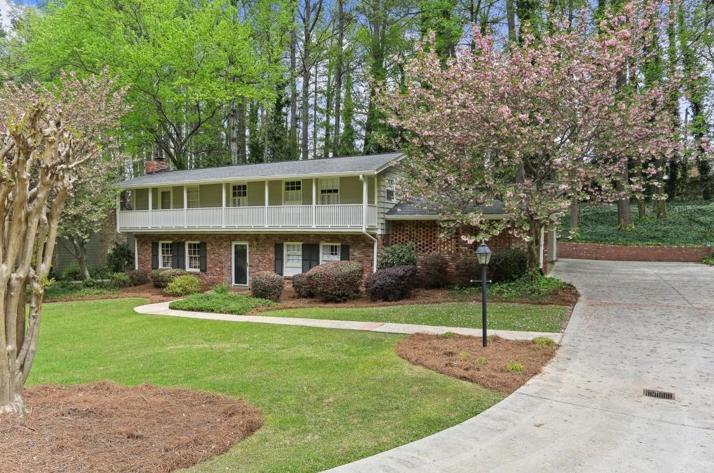 6485 Whispering Ln, Atlanta GA  30328-3065 exterior