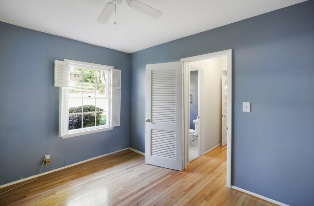 6485 Whispering Ln, Atlanta GA  30328-3065 exterior