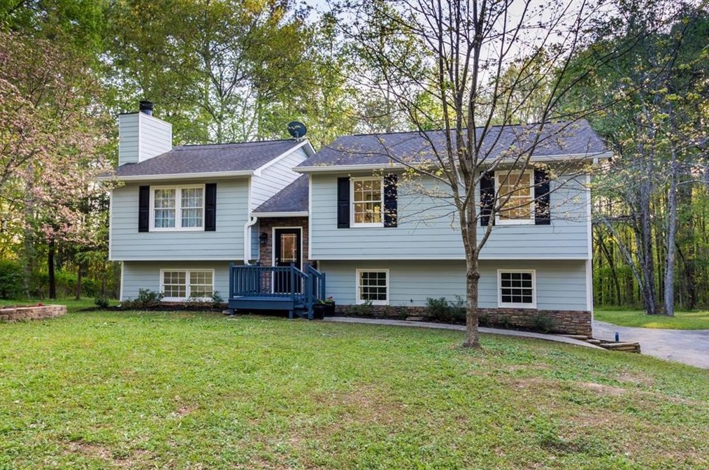 3100 Westwood Dr, Acworth, GA 30102