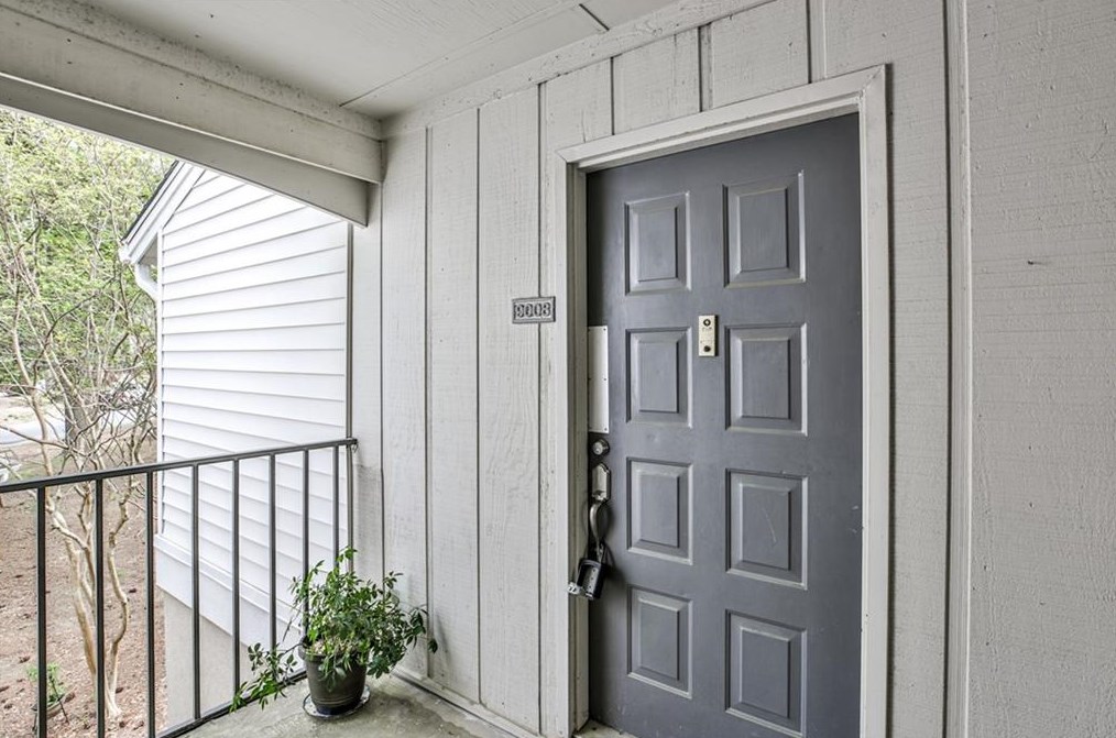 9008 Wingate Way, Atlanta, GA 30350-4974