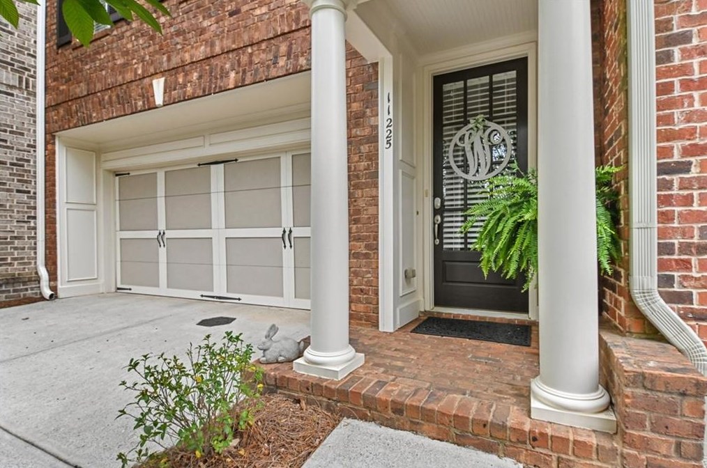 11225 Calypso Dr, Alpharetta, GA 30009-7616