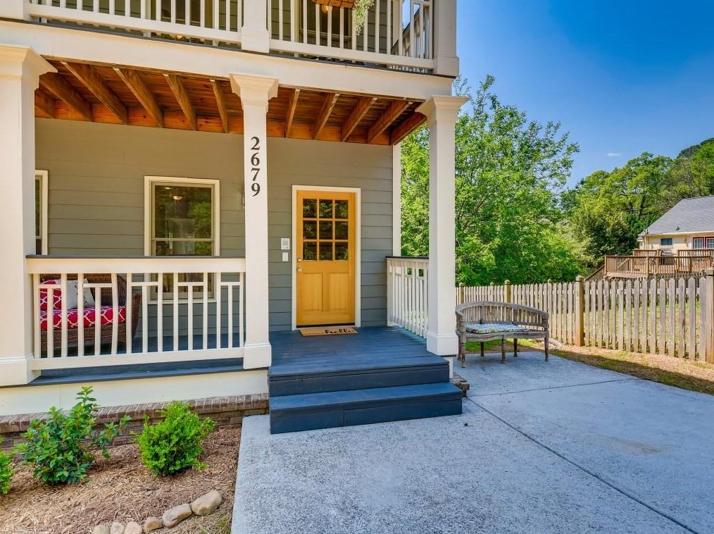 2679 Winburn Ter, Atlanta GA  30344-2731 exterior