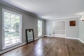 5835 Riverwood Dr, Atlanta, GA 30328-3728