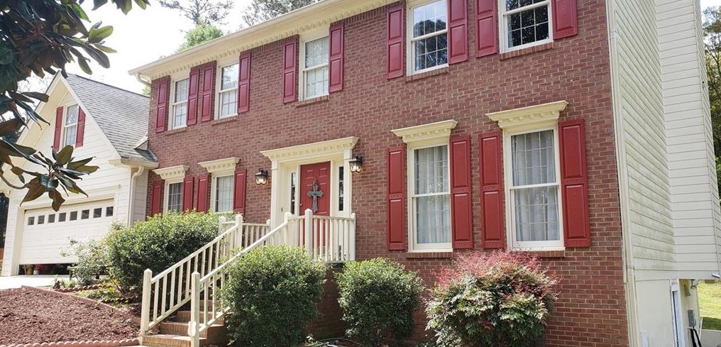 1989 Waterton Ct, Grayson, GA 30017-1184