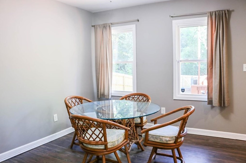 2219 Holly Hill Dr, Decatur GA  30032-5711 exterior