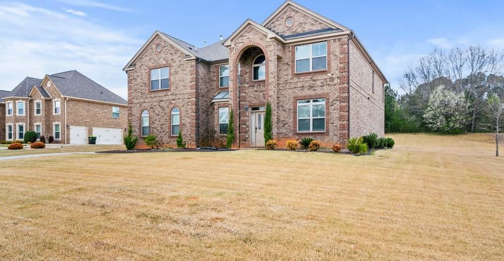 249 Gucci Cir, Stockbridge, GA 30281