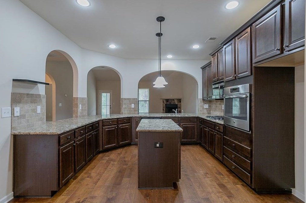 8054 Stillmist Dr, Fairburn GA  30213 exterior