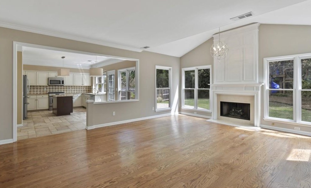 5538 Oxford Chase Way, Atlanta GA 30338-3057 exterior