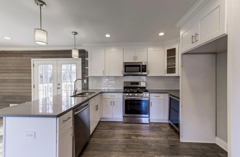 2287 Emerald Falls Dr, Decatur GA  30035-2610 exterior