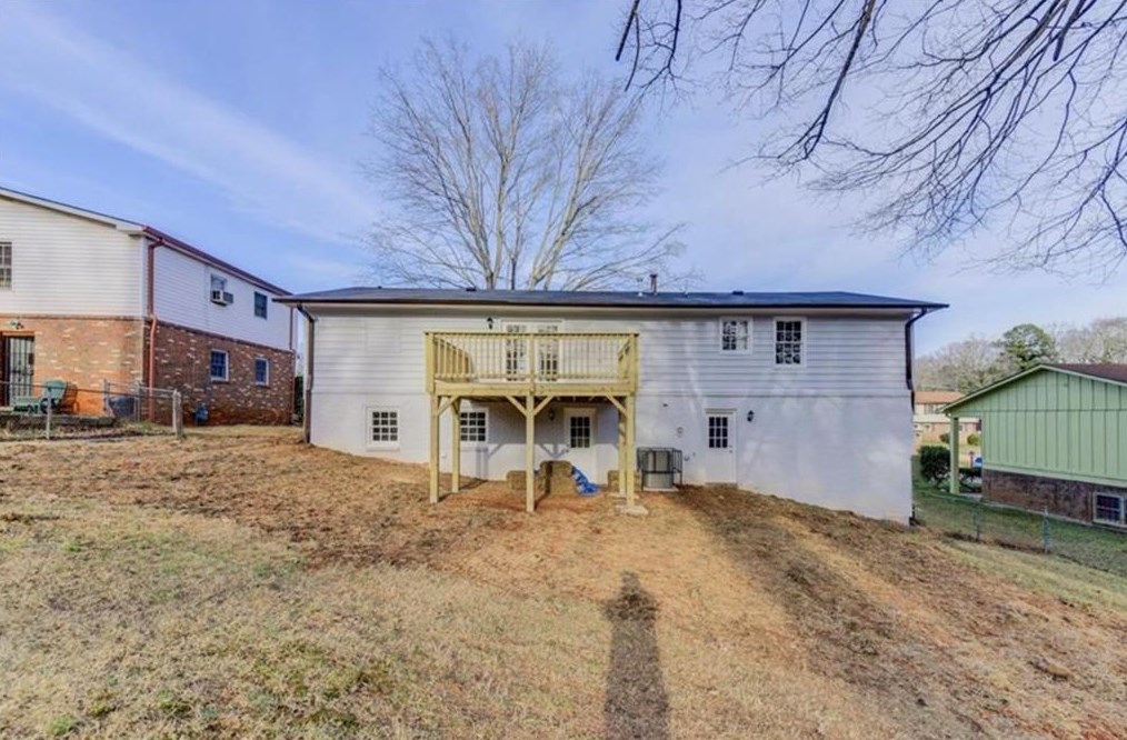 2287 Emerald Falls Dr, Decatur, GA 30035-2610