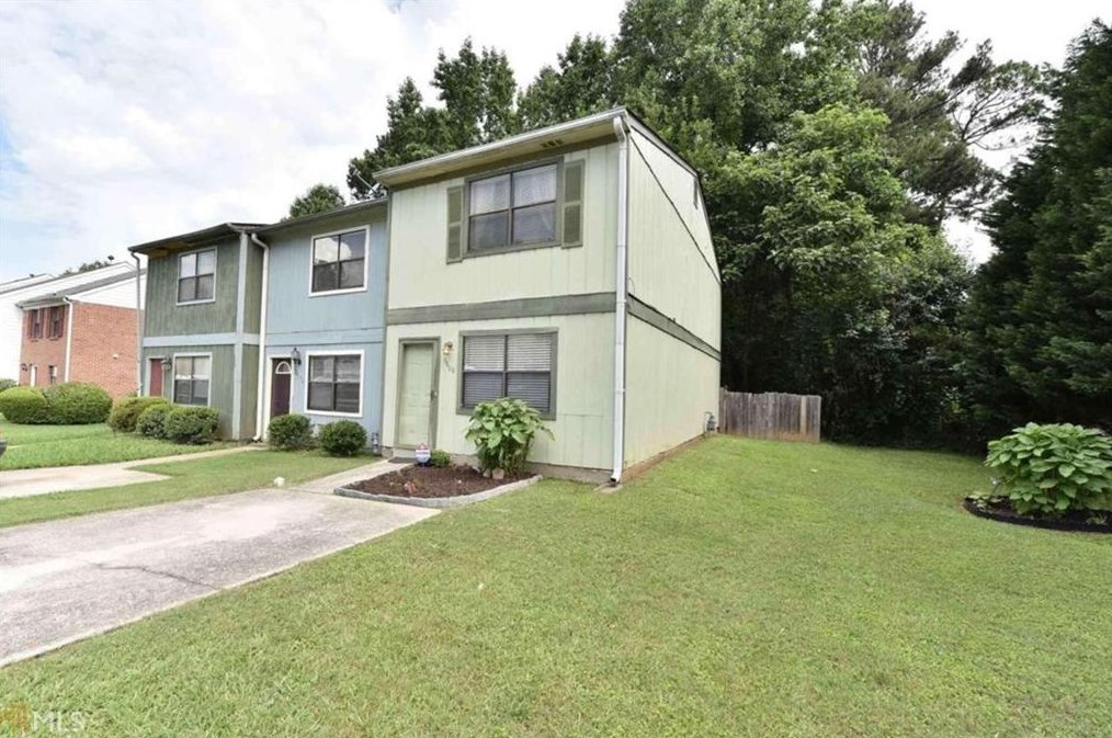 3808 Travis Trce, Decatur, GA 30032-2338