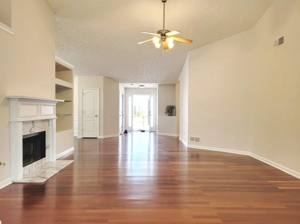 305 Leatherwood Ct, Lawrenceville, GA 30043-1412