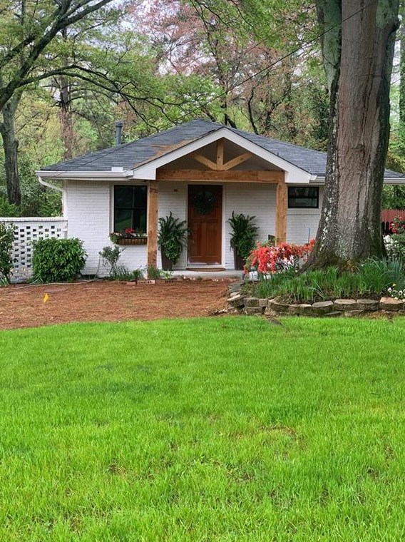 2322 Poplar Springs Dr, Atlanta GA  30319-3942 exterior