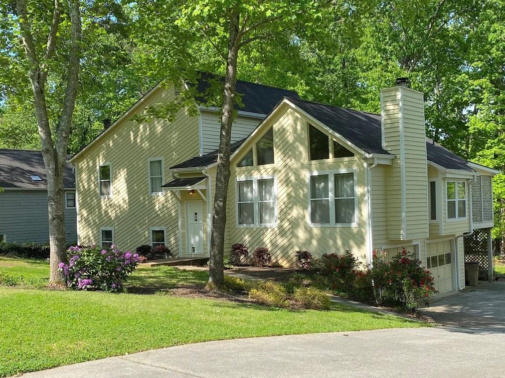 805 Montclaire Pl, Holly Springs, GA 30189-5219