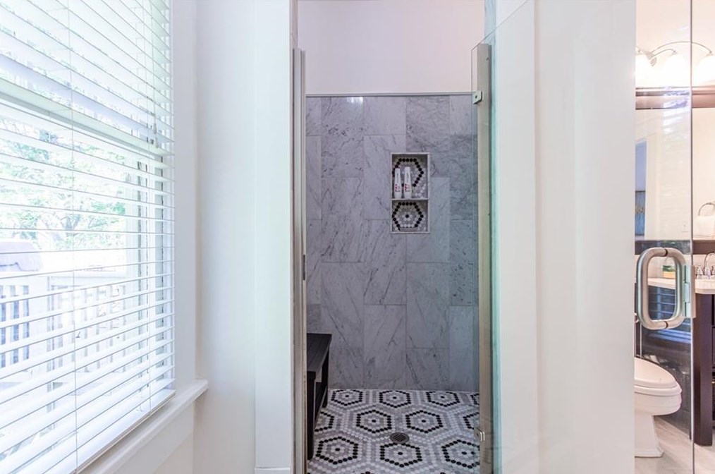 148 Adair St, Decatur GA  30030-2937 exterior