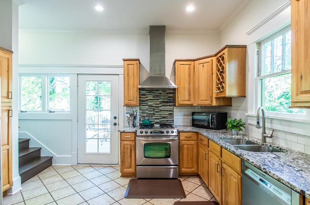 148 Adair St, Decatur GA  30030-2937 exterior