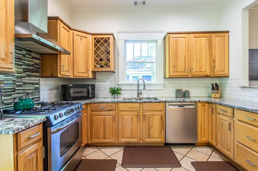 148 Adair St, Decatur GA  30030-2937 exterior