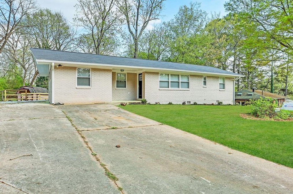 3905 Kirksford Dr, Decatur, GA 30035