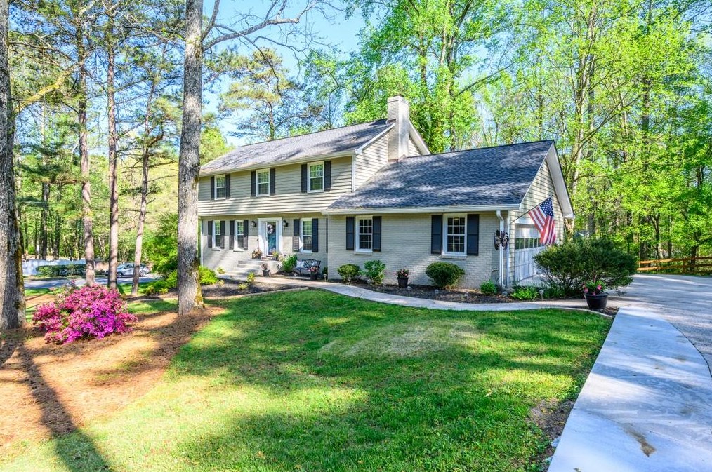 940 Wordsworth Dr, Roswell, GA 30075-2832