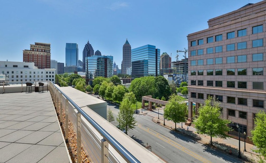 1421 Peachtree St, Atlanta GA  30309-3008 exterior