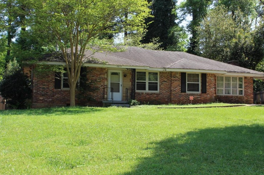 1615 Tanager Cir, Decatur, GA 30032-3726