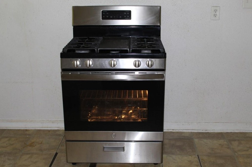 1615 Tanager Cir, Decatur GA  30032-3726 exterior