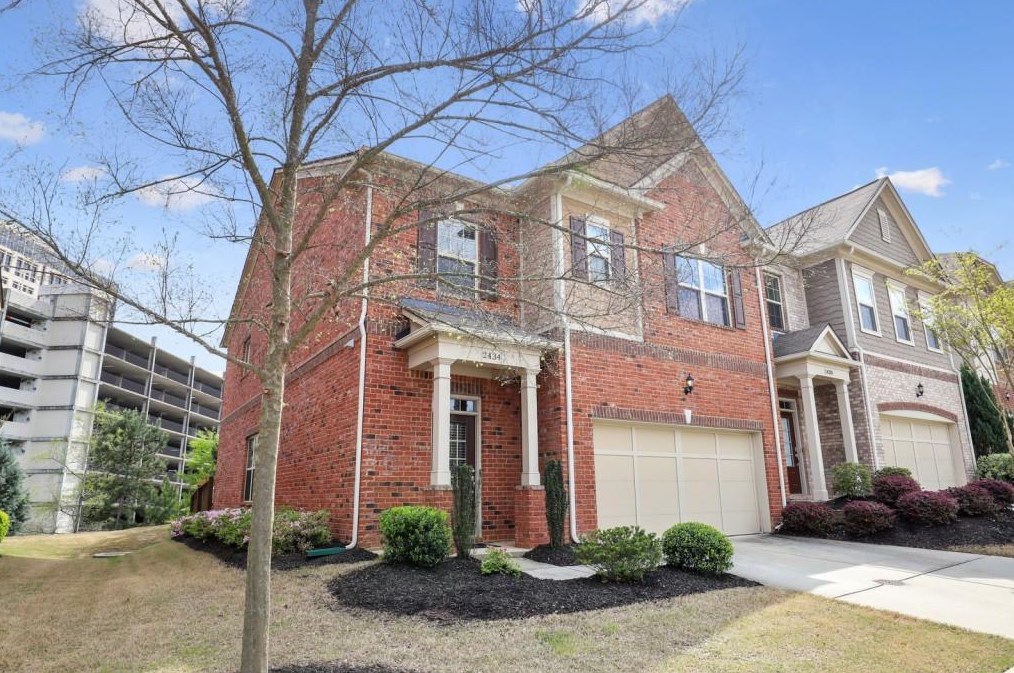 2434 Norwood Dr, Smyrna, GA 30080-4627