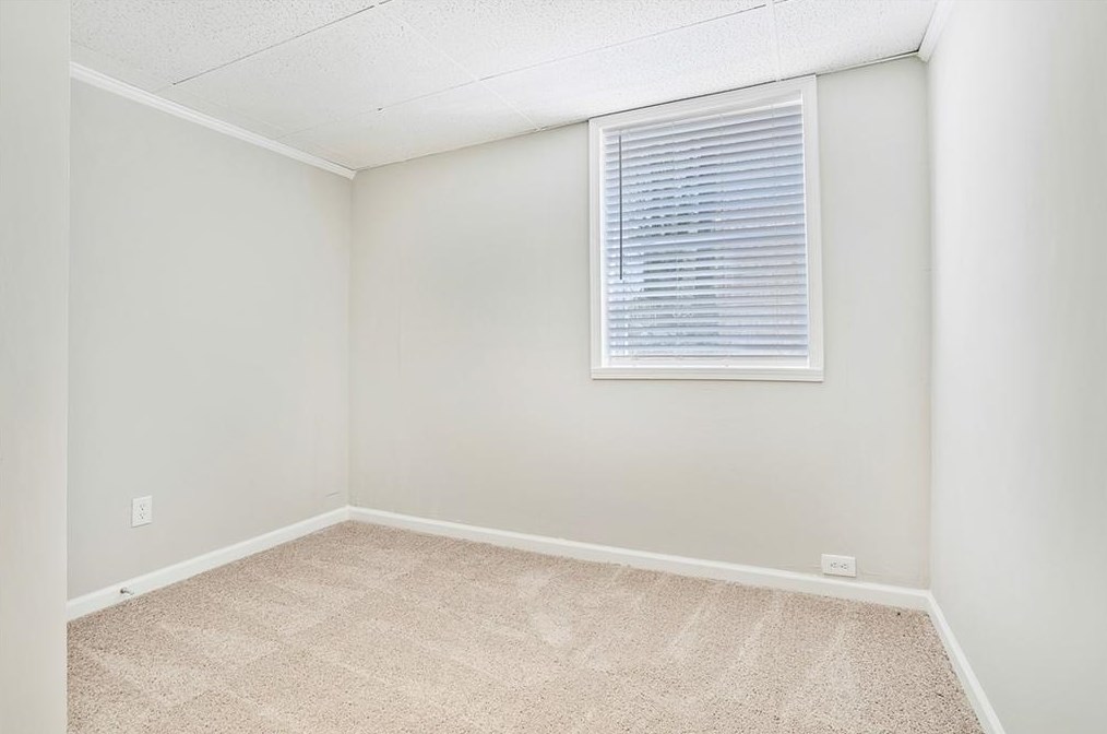 2074 Troutdale Dr, Decatur GA  30032-6042 exterior