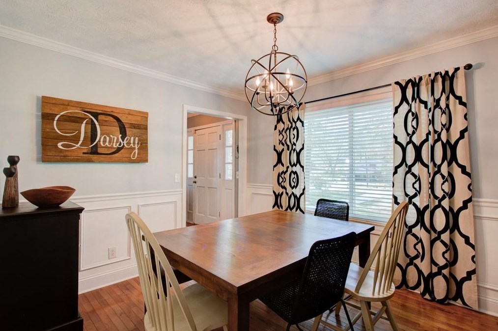 890 Brentwood Dr, Smyrna GA  30082-3404 exterior