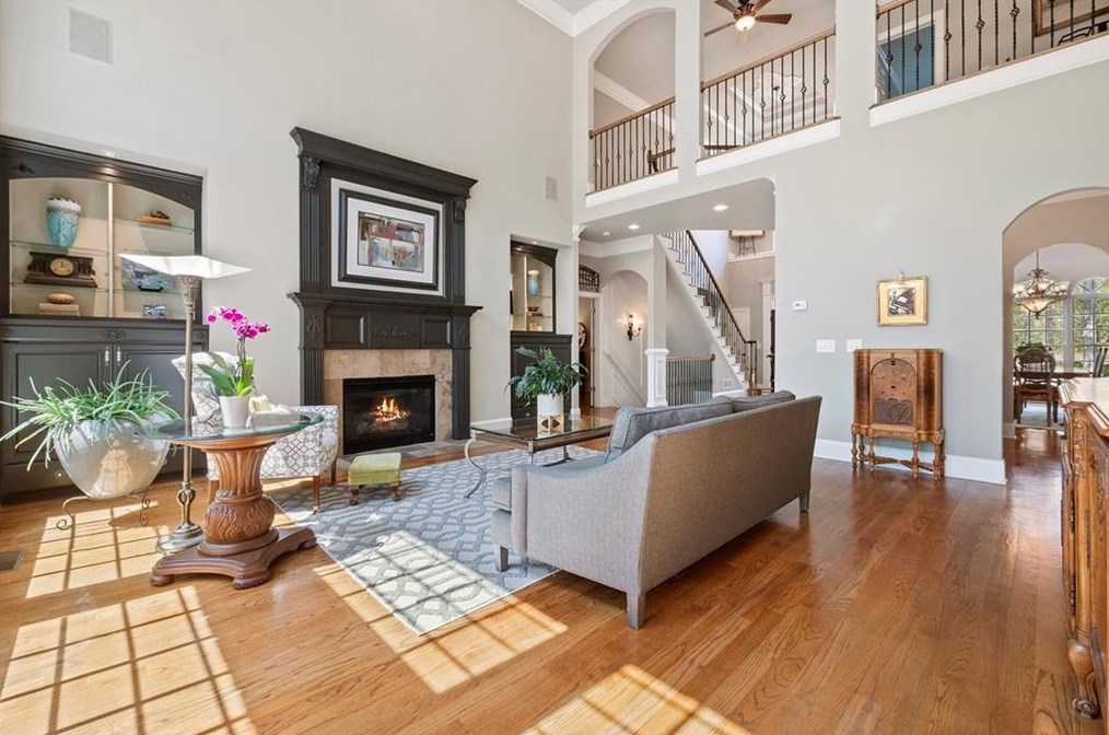 125 Sherwood Pass, Roswell, GA 30075-6858