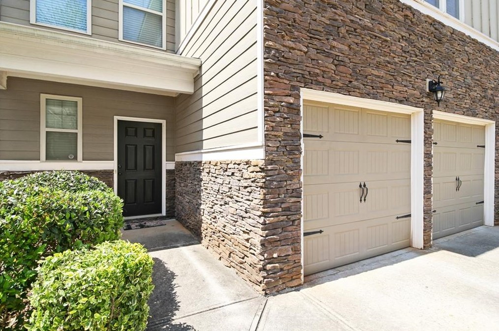 5078 Jack Dr, Decatur, GA 30035-6013