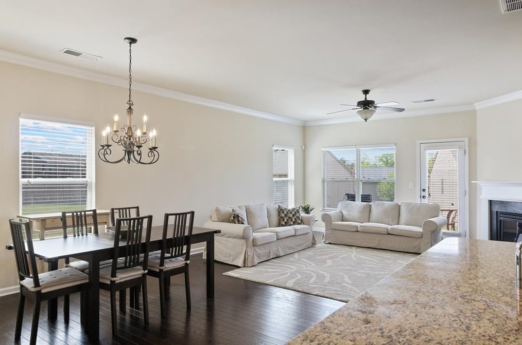 5078 Jack Dr, Decatur GA  30035-6013 exterior